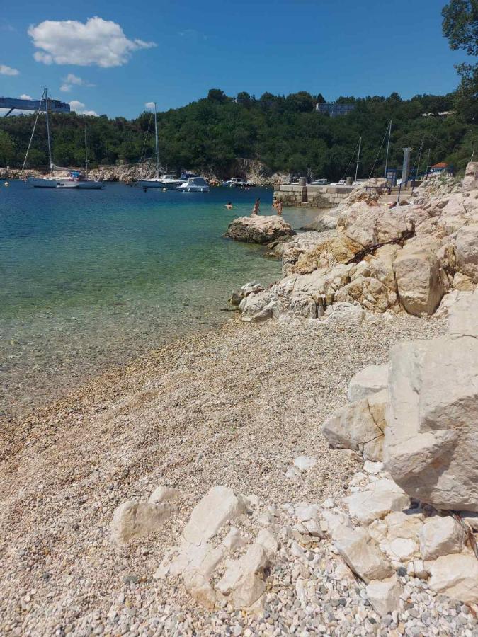 Apartment Ela, Kostrena Rijeka Екстериор снимка