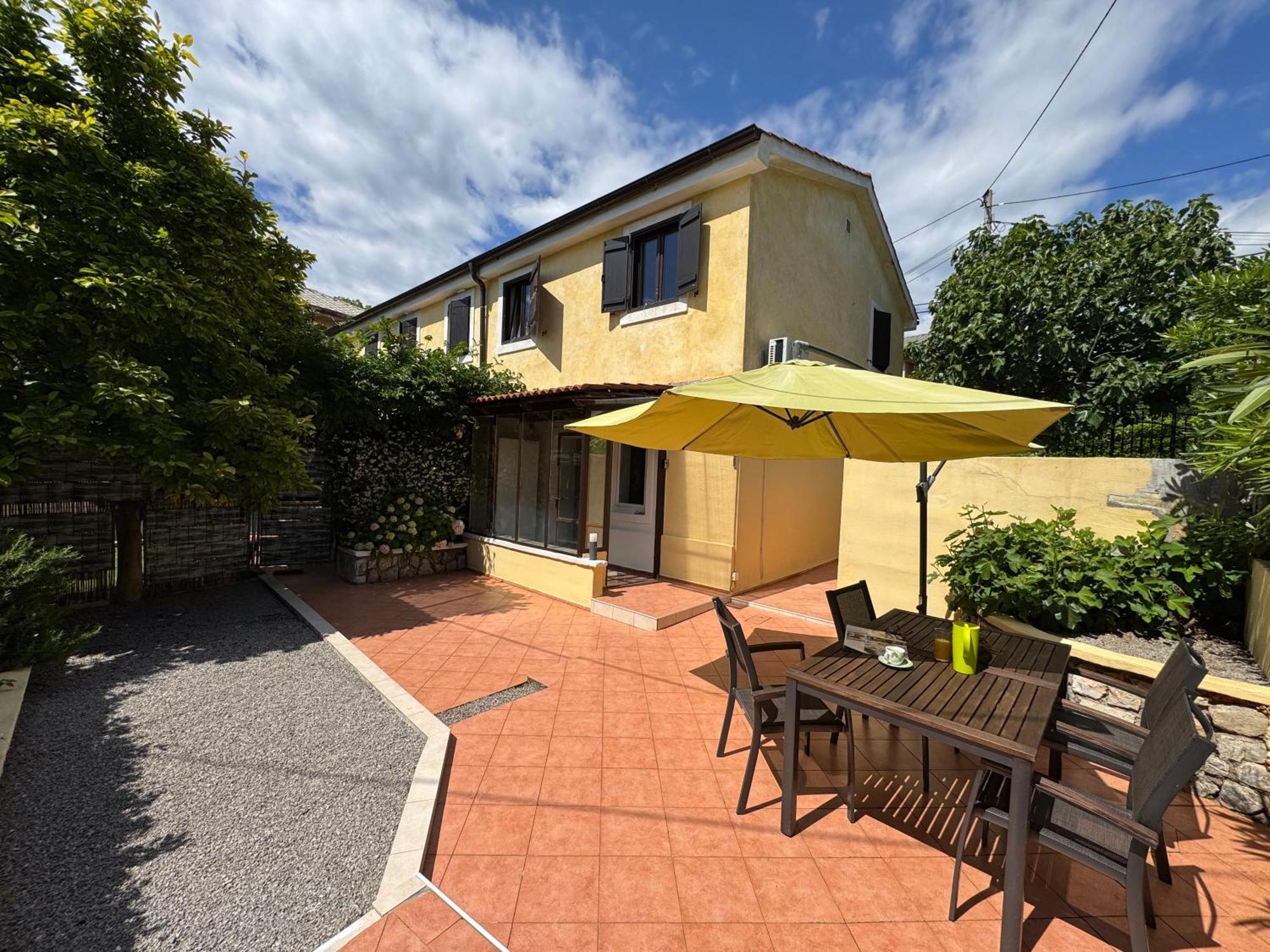 Apartment Ela, Kostrena Rijeka Екстериор снимка